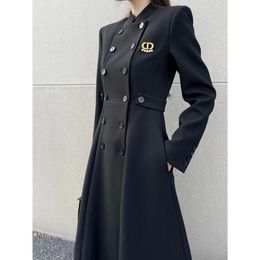 Trench Coats Men's Automne / hiver Double poitrine Collier debout long manteau grand ourlet Version de la taille de la taille de la taille