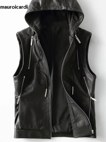 Trenchs pour hommes Mauroicardi Printemps Automne Luxe Élégant Cool Black Pu Gilet en cuir pour hommes avec capuche Zipper Veste sans manches Vêtements 2023 231016