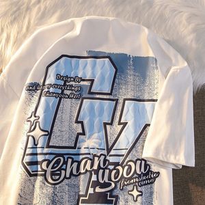 Heren T -shirts American Retro Street Hip Hop T -shirt voor mannelijke en vrouwelijke studenten in de zomer Harajuku Loose Design Lovers Half Sleeve Top 230814