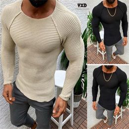 T -shirts voor heren Men Kleding Mode Brand Sweater voor heren pullovers v nek slanke fit jumpers gebreid gestreepte herfst Koreaanse stijl casual kleding 230223