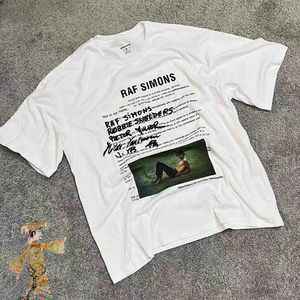 T-shirts pour hommes Raf Simons Caractère Po Lettre Imprimer T-shirt à manches courtes Hommes Femmes Lâche Hiphop Top Tee 230422