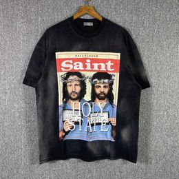 T-shirts pour hommes Xiaozhong Fashion Brand Saint Portrait Pattern Magazine Cover Print American Retro Distressed Loose Short Sleeve Tshirt pour hommes et femmes