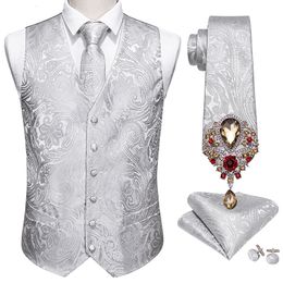 Mannen Vesten 5 STKS Designer Heren Trouwpak Vest Zilver Paisley Jacquard Folral Zijde Vest Stropdas Broches Vest Set Barry.Wang Bruidegom 230724