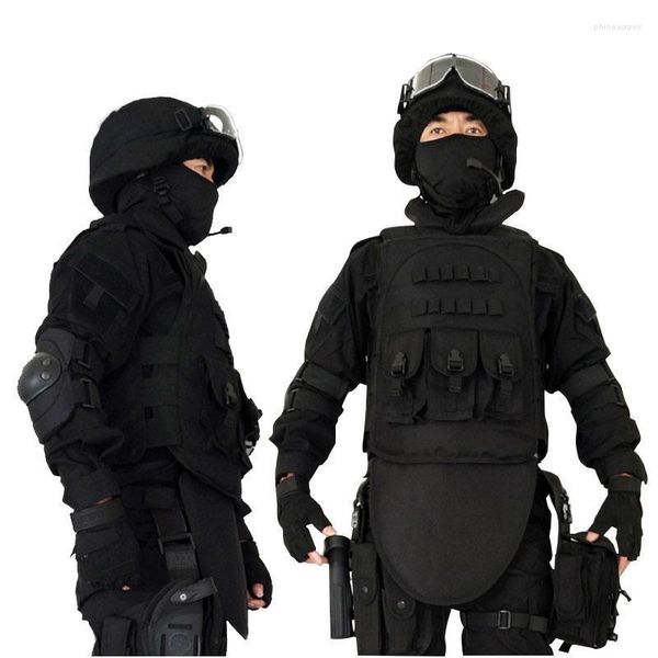 Chalecos para hombres Ropa táctica negra para hombres 4 en 1 Chaleco militar CS Equipo de fuerzas especiales Armadura al aire libre Chaleco Trabajo Hombre Phin22