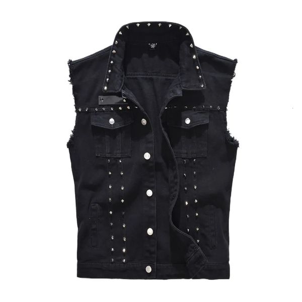 Gilets pour hommes Denim Vest Hommes Punk Rock Rivet Cowboy Black Jeans Gilet Mode Moto Style Veste sans manches M6XL 231011