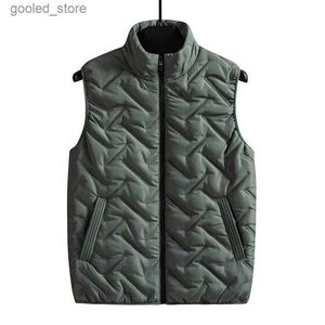 Gilets pour hommes Mode hommes automne hiver veste sans manches gilet thermique doux gilets manteaux décontractés hommes épaissir chaud gilet grande taille L-8XL Q231129