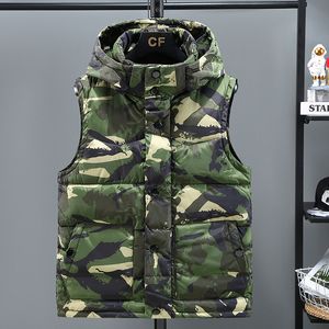 Gilets pour hommes gilet à capuche veste d'automne épais manteau sans manches coton thermique camouflage pour hommes 230826