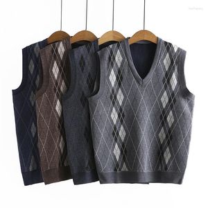 Chalecos para hombres Hombres Estilo Preppy Suéter Oversize Trendy Contraste Color Japonés Ocio Punto Machos Jumpers Chaleco suave C20