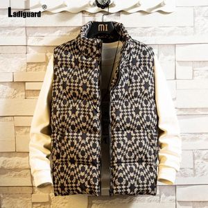 Gilets pour hommes Plus Taille 6XL 7XL Hommes Vintage 3D Vestes imprimées 2024 Gilet en coton sans manches Tops simples Manteaux légers Mens Streetwear