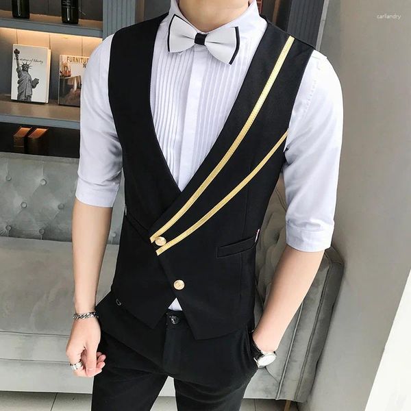 Gilets pour hommes Rivet Décoration Robe pour hommes Casual Slim Gilet Prom Party Disco Serveur Vêtements Discothèque Travail Gilet sans manches