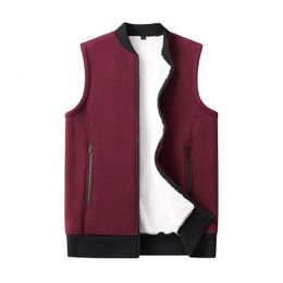 Gilets pour hommes en gros hiver personnalisé Softshell veste polaire gilet hommes sans manches coupe-vent gilet de randonnée en plein air 231010