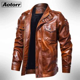 Chaqueta de cuero de invierno para hombre, novedad de 2021, chaqueta Bomber Vintage holgada informal de PU para hombre, abrigo cortavientos grueso a la moda, ropa para hombre 5XL Y1109