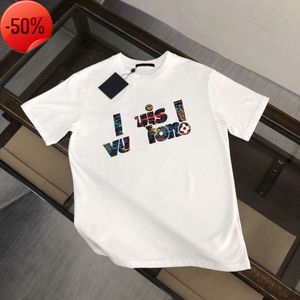 Cormeau de créateur pour hommes et t-shirt Plaid à court de vente