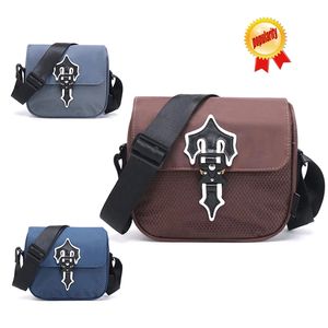 TRUCKSACK Trapstar para mujer bolsos de mensajero tote Irongate para hombre Oxford Male Underarm Canvas Crossbody clutch Bag Diseñador de lujo Bolso cuadrado de nylon Bolso de hombro