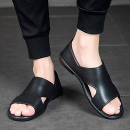 Men Sandalen Slippers Summer Beach Ourdoor Mules Shoes Flats Sandles 2024 Fashion indoor huishoudensandals sandalsandals SA huishouden