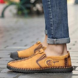 Zapatos de hombres casuales 214 mocasines para hombres formales mocasines italiano deslizamiento transpirable en bote masculino gran tamaño 93