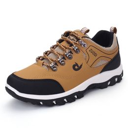 Men Shoes Spring Autumn Breathable Casuals Hiking Walking Sneakers Outdoor Ultralight Leather Slip on Climbing Trekking 220718