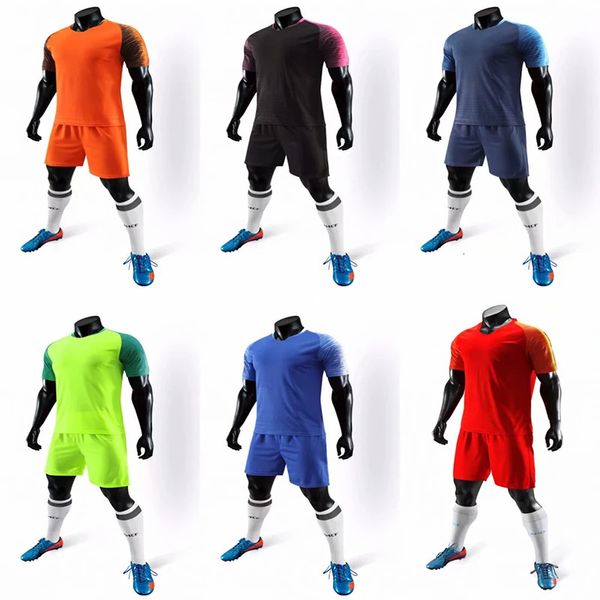 Hommes à manches courtes maillot de football rouge ensemble orange adulte football uniforme homme vert équipe chemise nom personnalisé bricolage numéro 240306