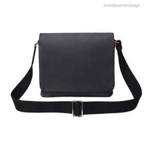 Men Shoulder Bags Aankomst beroemd merk Classic Designer Fashion Man Messenger Bags Cross Body Bag School Bookbag 44000 BrandwomensBags