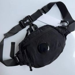 Heren enkele schouder crossbody kleine multifunctionele tas mobiele telefoon tas draagtas met enkele lens borsttassen heuptassen unisex sling bag zwart grijs