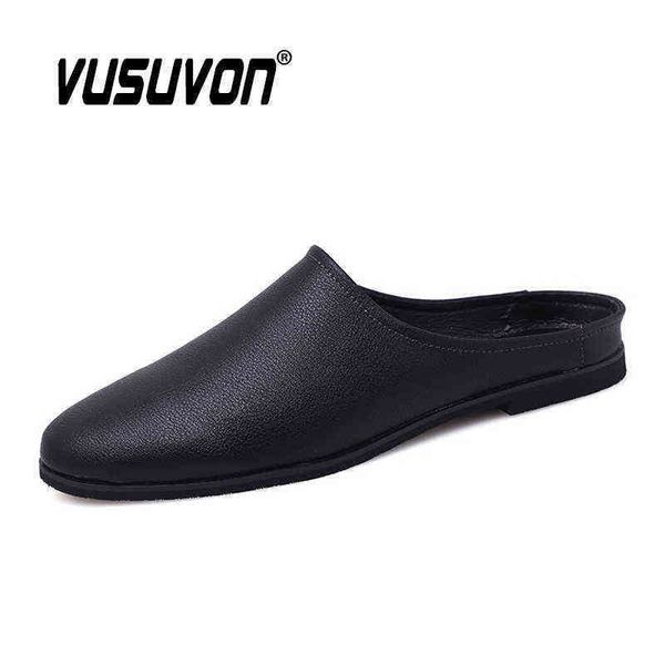 Zapatillas de hombre Mocasines de cuero negro de verano Diapositivas cómodas para hombre Barato Ligero Antideslizante Medio zapatos Tamaño grande 45 220216