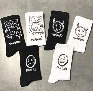 Mannen Sokken Japans Katoen Cartoon Patroon Hip Hop Style Ademend Mid Tube Sokken Skateboard Sokken Zachte Lange Sok voor Mannen Gaiers