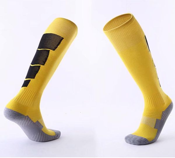 Calcetines de hombre Camiseta de fútbol deportiva Calcetines de algodón Hombre Primavera Verano Correr Calcetines de malla sólidos frescos talla única sock8198361