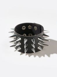 Hombres Pulsera ancha con decoración de pinchos Pulsera llamativa