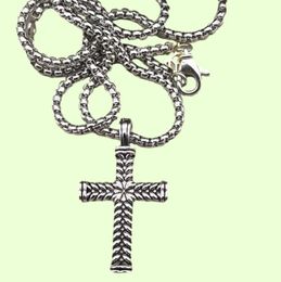 Colliers de chaîne de style masculin pendentif femmes classiques diamant diamant dy pendentif vintant bijoux croix de saute