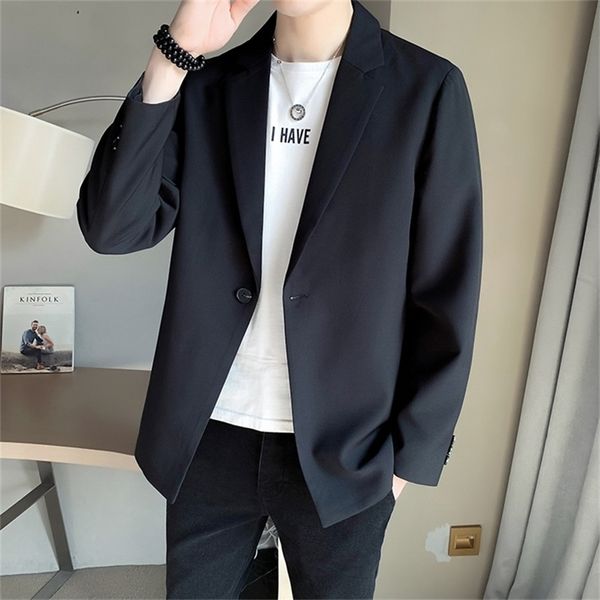 Hombres Traje Chaquetas Blazer Abrigo Slim Fit Smart Casual Primavera Ropa de moda delgada Asiática de un solo pecho Coreano Negro Llegada 220812