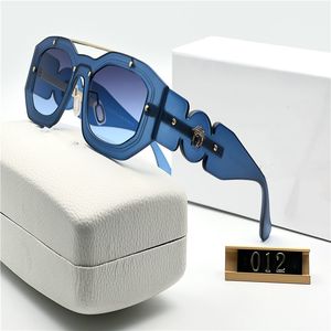 Des lunettes de soleil concepteurs pour femmes et G Hyperlight Eyewear FF Modèle de mode spécial UV 400 Protection Largeur PC Cadre PC Brands Outdoor Design 012