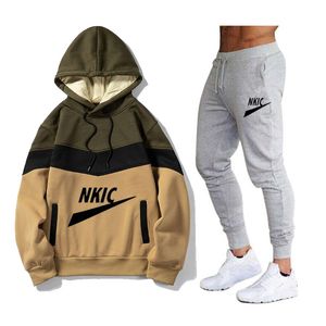 Men de survêtement Fashion Splice sporting complet Brand Logo Impression Sweat-shirt Sweatpants pour hommes Vêtements 2 pièces Plus taille S-xxxl