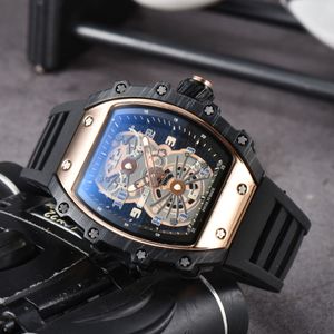 Mannen kijken automatisch quartz uurwerk Merkhorloges Rubberen band Zakelijk Sport Transparante horloges Geïmporteerde kristallen spiegelbatterij 267q