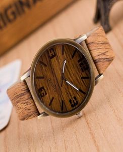 Les hommes regardent le quartz simulation en bois 6 couleurs pu bracelet en cuir montre en bois Horloge de bracelet mâle avec une batterie Support Drop Shi7151186