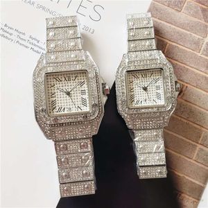 Montres hommes femmes montre plein diamant brillant mouvement à quartz glacé montre-bracelet argent blanc bonne qualité analogique amant bracelet wtaches268E