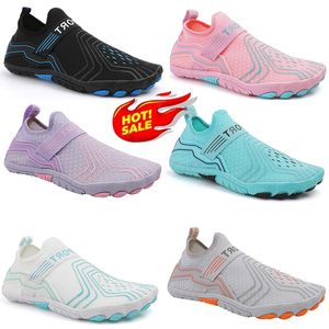 Heren Waterschoenen Dames Aqua Schoenen Barefoot Sport Sneakers Sneldrogende Outdoor Schoenen Schoenen Voor De Zee Zwemmen Strand Waden