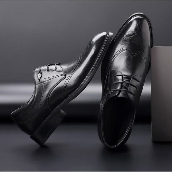 Zapatos de boda para hombre, zapatos Oxford británicos de cuero genuino para hombre, ropa Formal de negocios, D2A9