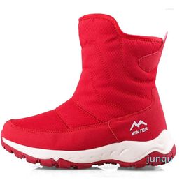 Hombres con botas de nieve cálidas de piel Zapatos casuales de trabajo antideslizantes Zapatillas de deporte Tobillo de goma impermeable Plus