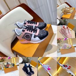 Hommes Femme Casual Chaussures Designer Baskets De Luxe En Cuir Baskets Mode Semelle Extérieure En Caoutchouc Top Classique Run Away Baskets Couleur Mixte Appartements Baskets Chaussures célèbre marque