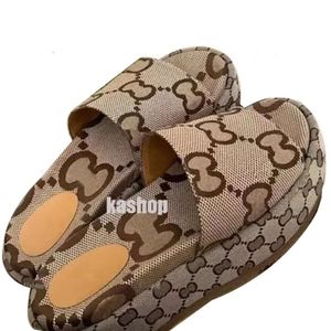 Designer Sandalen Slippers Zomer mannen Women schoenen Multicolor Flora Glaasjes Gegoten voetbed in zwarte tonale zool Embosedy Borduurde canvas platte muildieren