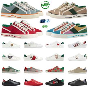 Hommes Femmes Casual Chores Designer Sneaker Luxury Low Flat Ace Tiger Broidered Black Blanc Green Red Stripes Platform Walking Shoe Trainer Sports Sneakers 35-44