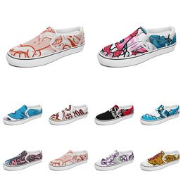 hommes femmes coutume slip on toivas chaussures anime dessin animé design animal bricolage mot noir blanc bleu rouge extérieur mens entraîneur 090