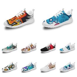 Men Women Custom Sports Shoes Anime Cartoon Dierontwerp Diy Word Black Witblauw Rood Rood Kleurrijke Outdoor Heren Trainer 042