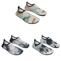 Hombres Mujeres zapatos de vadeo personalizados Diseño animal de animales Diy Palabra blanca blanca azul rojo slip-on entrenador gai 082