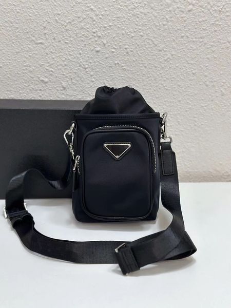 Hommes Femmes Designer Bandoulière Sacs Nylo Téléphone Cas Mini Noir Cerclage Sac Messenger Satchel Large Sangle Sacs À Bandoulière Avec Triangle Mark Pouch