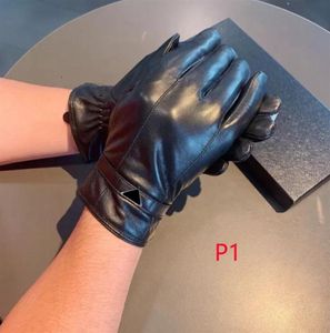 Hommes Femmes Designer Gants Winter Luxury noir Gentume en cuir authentique Marques de doigts Glove Glove Cashmere à l'intérieur de l'écran tactile MITTE9620260