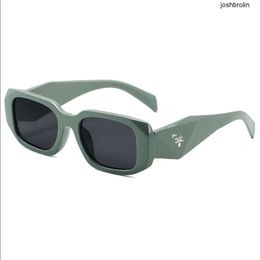 Mentes de soleil de créateurs de créateurs Fashion Classic Eyeglass Goggle Outdoor Beach Sun Sunes For Man Woman 11 Color Facultatif Triangular Signature 2024