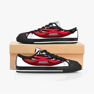 mannen vrouwen DIY aangepaste schoenen lage top Canvas Skateboard sneakers triple zwart maatwerk UV afdrukken sport sneakers kele117