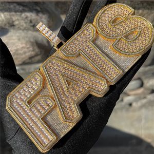 Men Women Nieuw ontwerp aangepaste naam sieraden Gold vergulde stokbrood CZ Letters hanger ketting met gratis 3 mm 24inch touwketen mooi cadeau