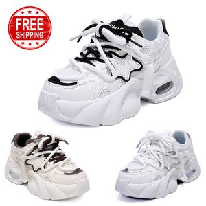 Envío gratis para hombres zapatillas para correr de malla de malla comodidad de encaje blanco blanco para hombres entrenadores deportivos deportivos gai